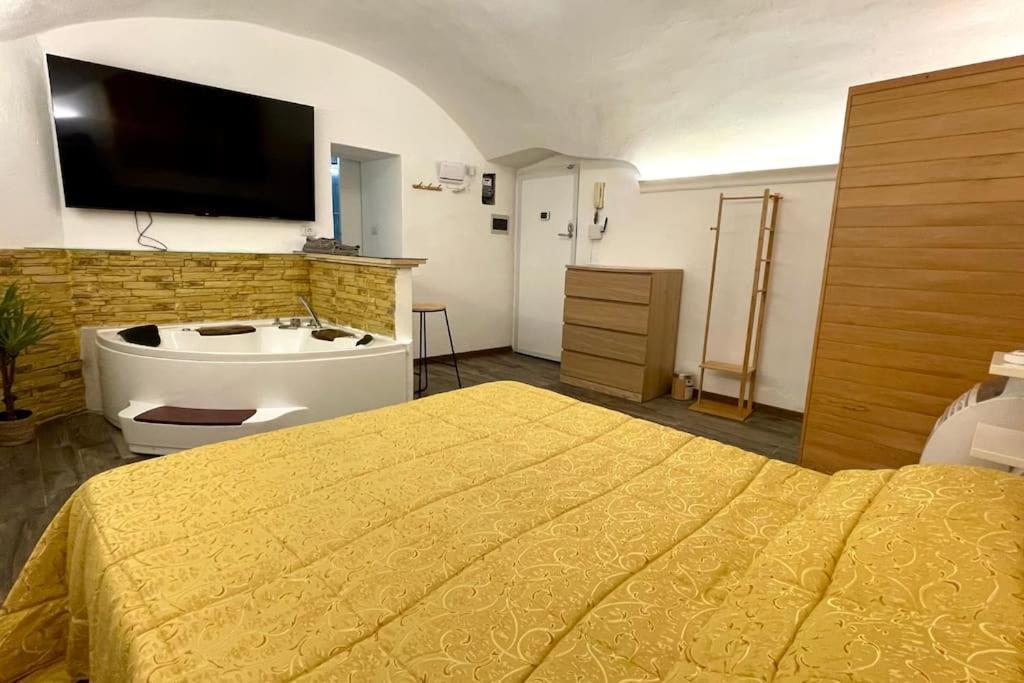 W Hydromassage&sauna 5min Colosseum Holiday home *