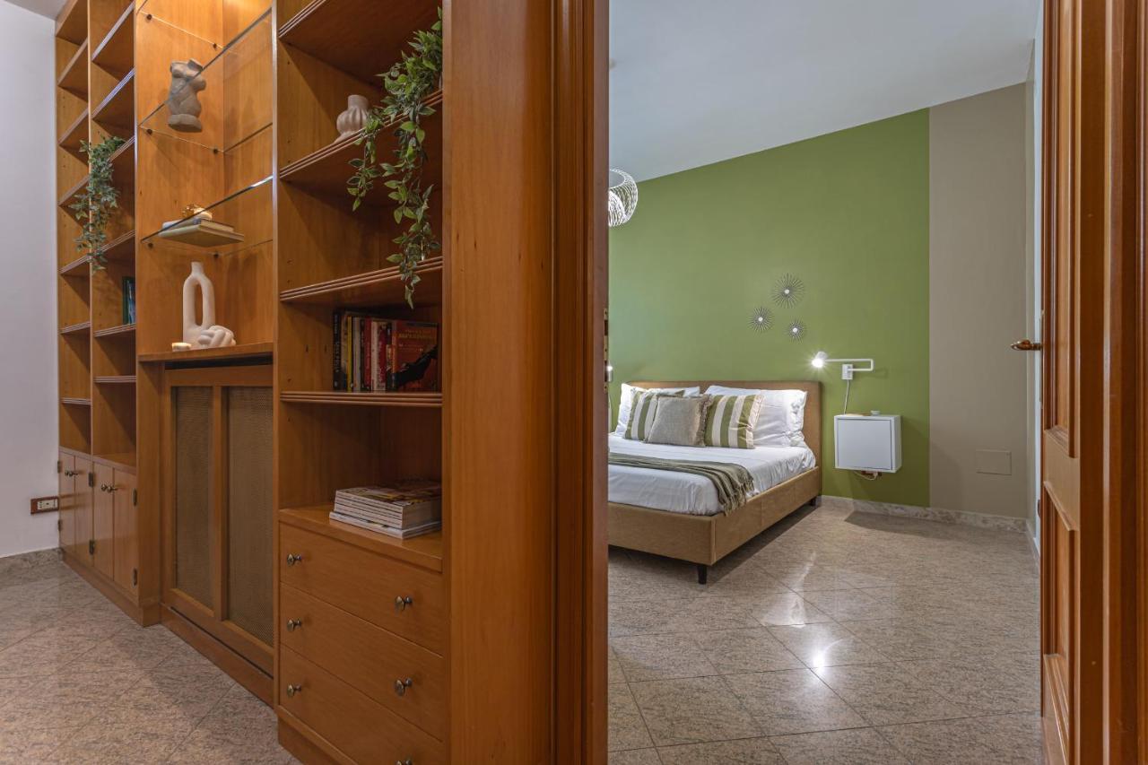 Bbhome Domus Aquae Inside Of Appia Antica Park Villa