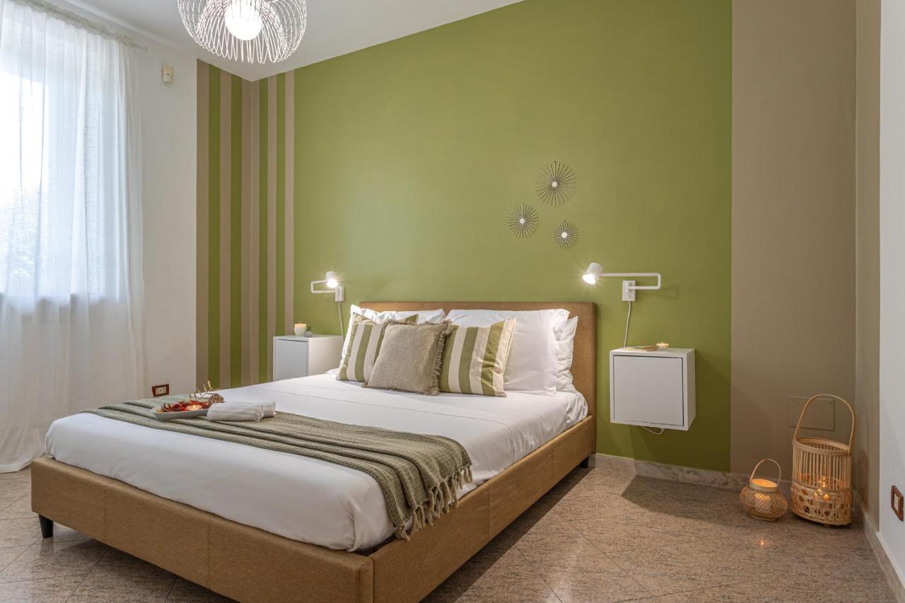 Bbhome Domus Aquae Inside Of Appia Antica Park Villa