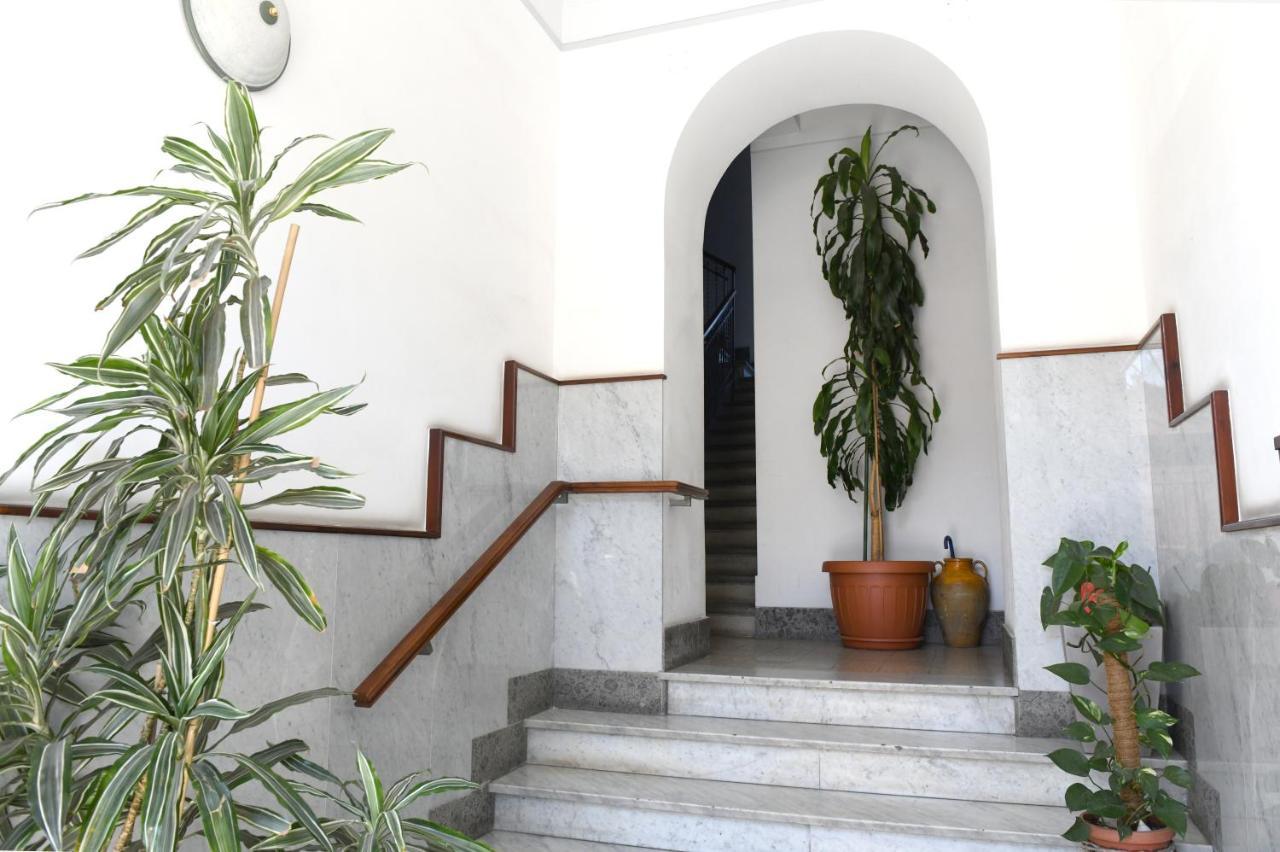 Domus Laura In Trastevere Appartement