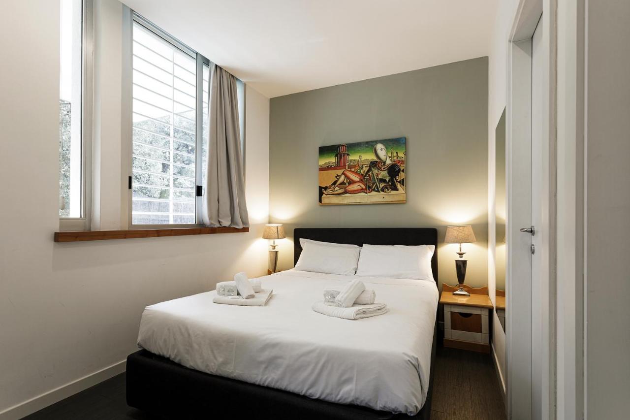 Borghese Flat With Terrace Appartamento
