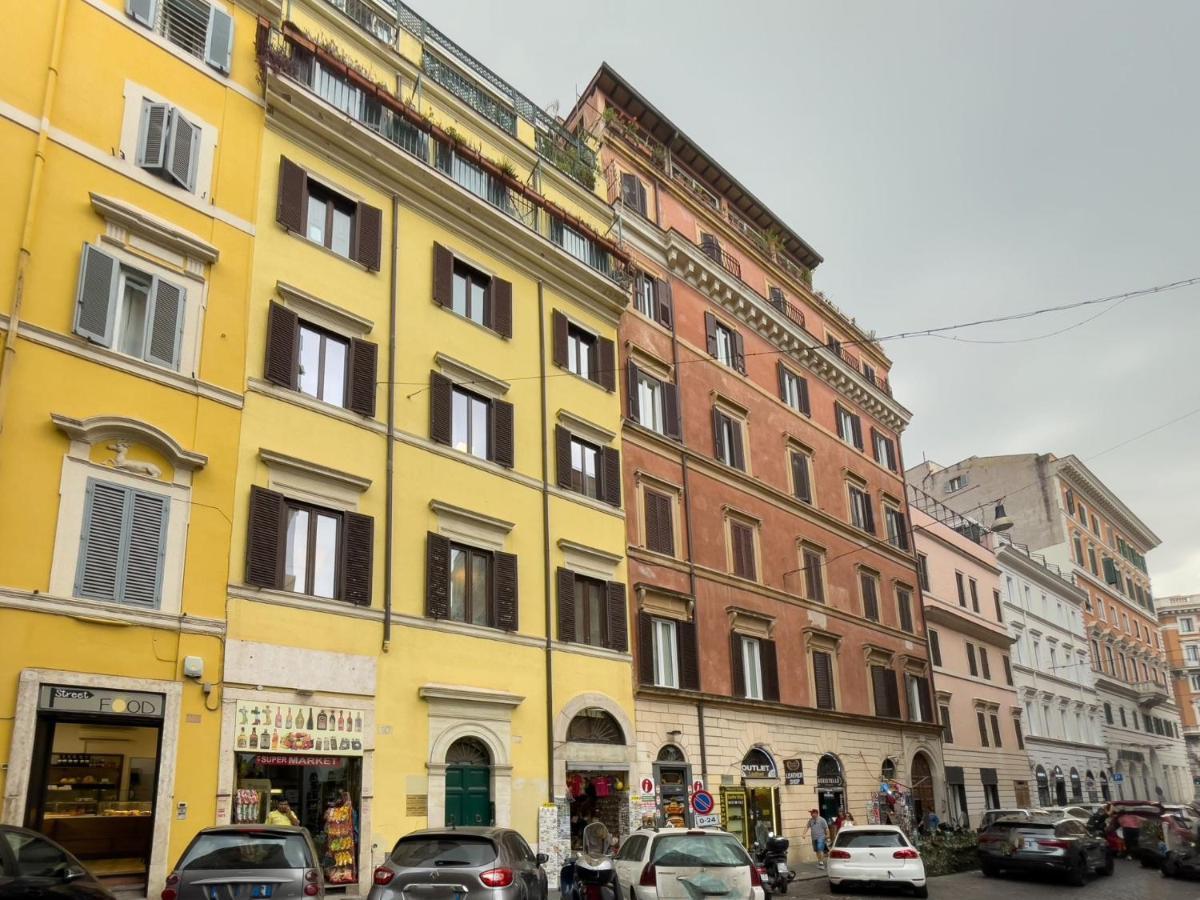 Apartment The Best Rent Spacious In Barberini Area Rome