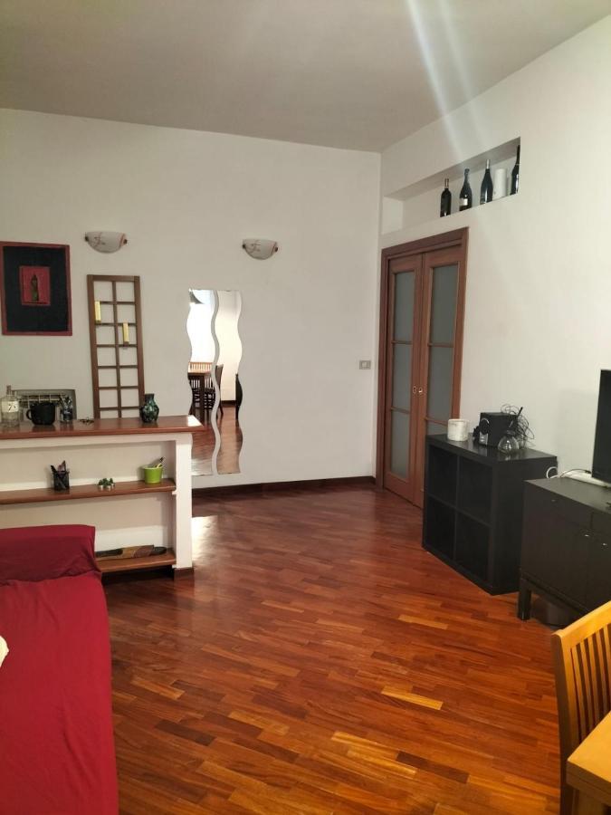 Mirti New Acquedotto Apartment