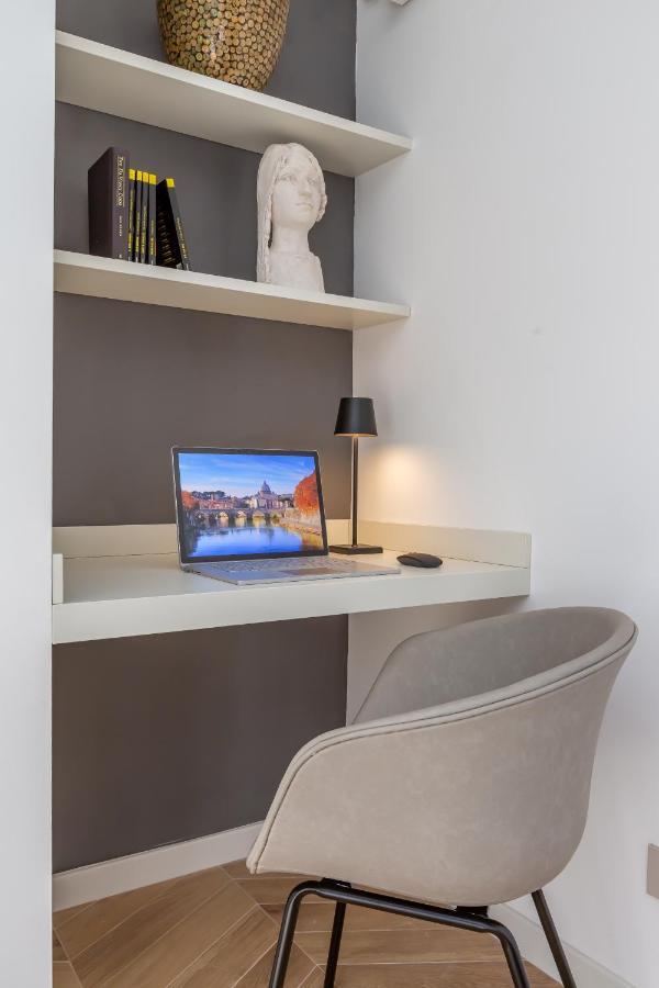 Luxury Trastevere Gym & Rooftop 5h Apartment Rome