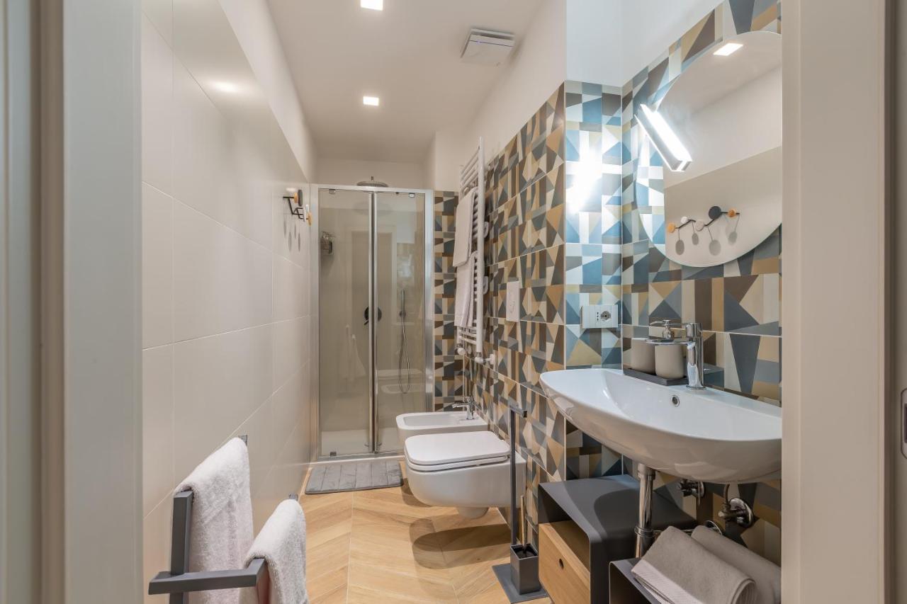 Luxury Trastevere Gym & Rooftop 5h Apartment