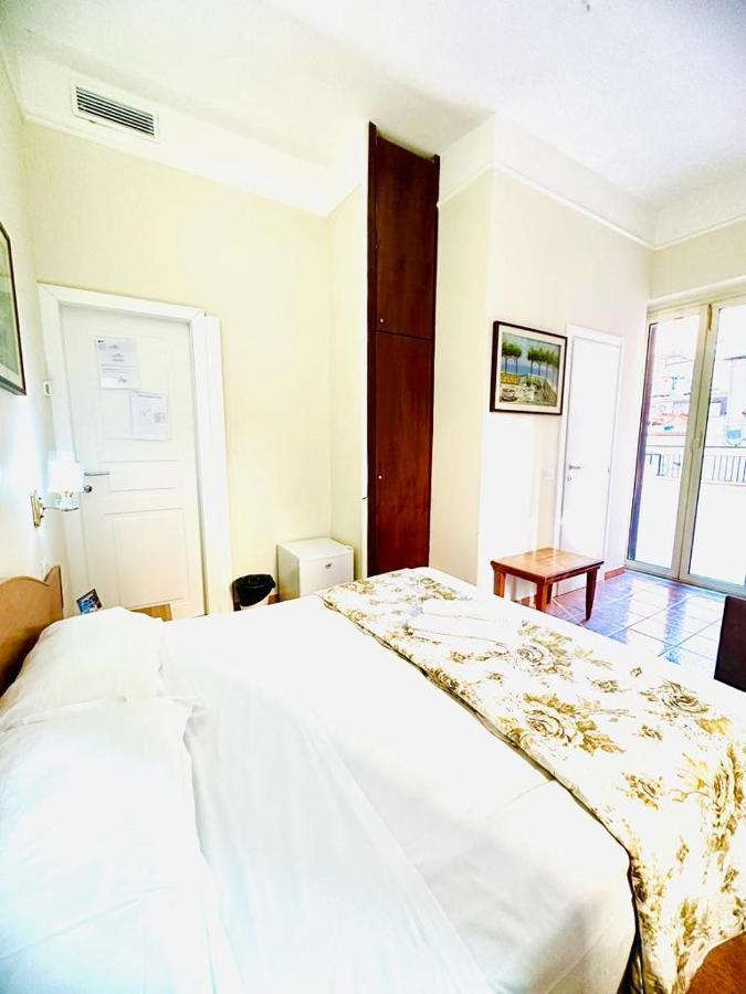 Hotel Resi 2*