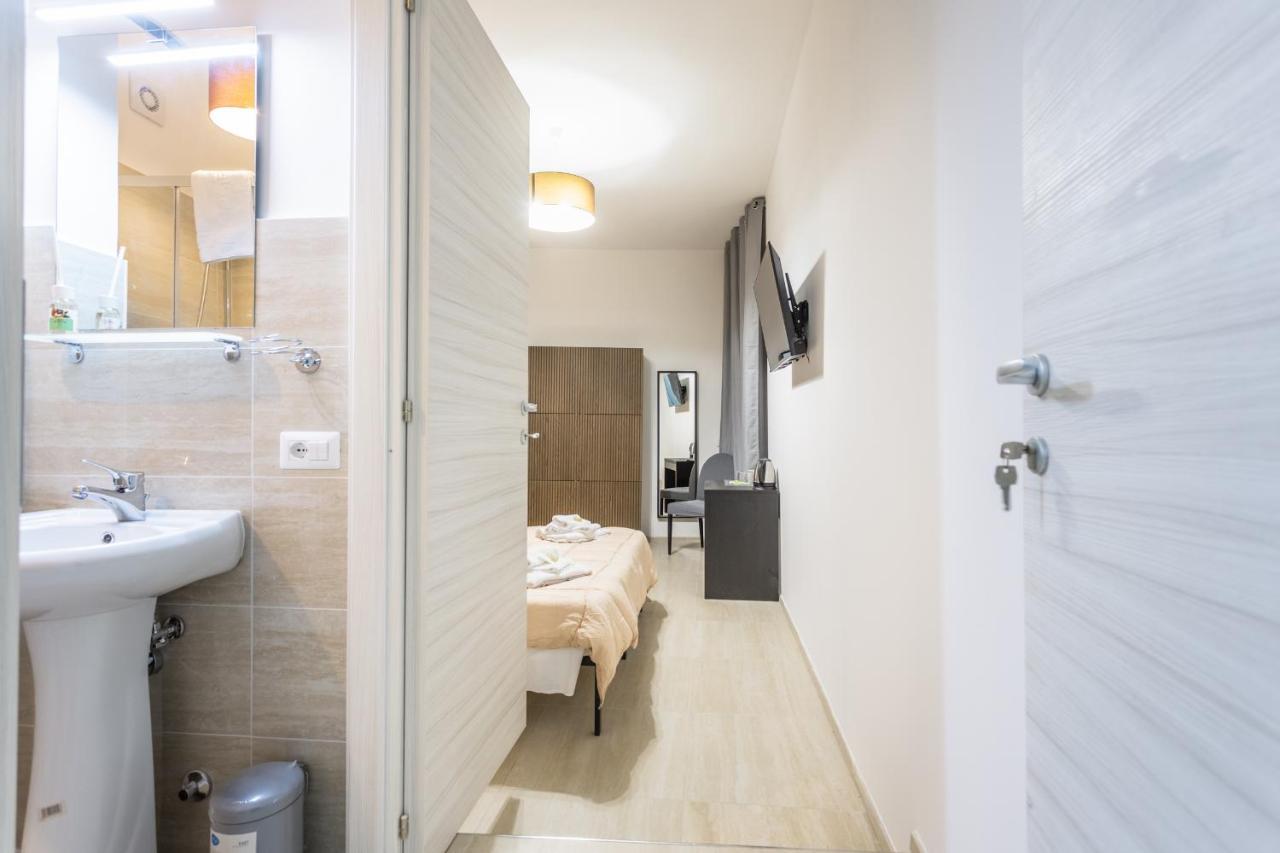Gasthuis Ethnos Relais Vaticano *