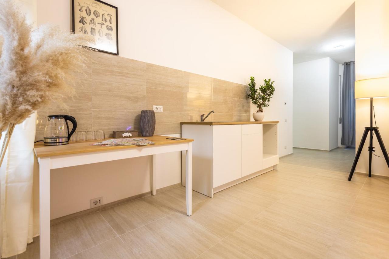 Ethnos Relais Vaticano