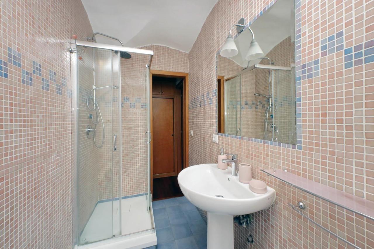 Colosseo Family Capo D'africa Ac/wifi Apartment Rome