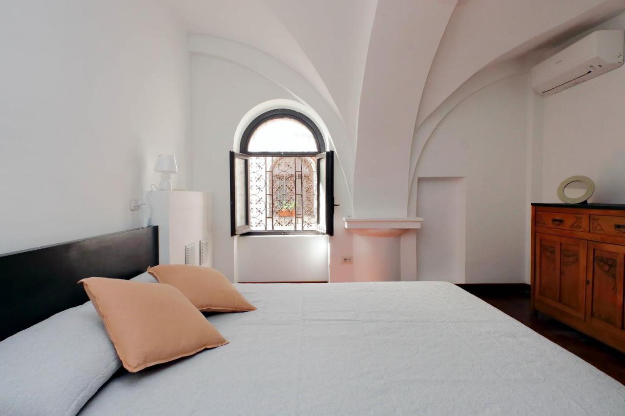 Colosseo Family Capo D'africa Ac/wifi Apartment