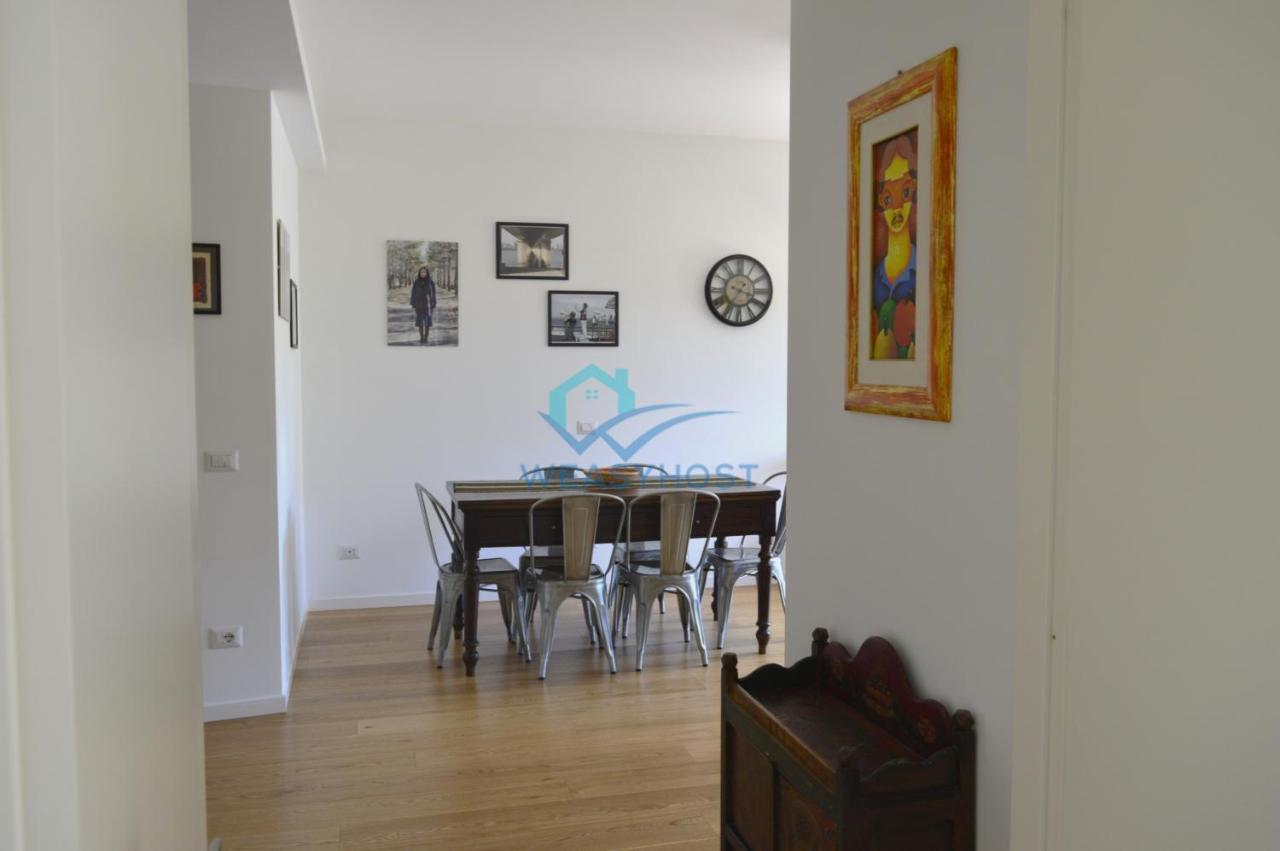 Oasis Of Ample Space And Comfort Apartment *