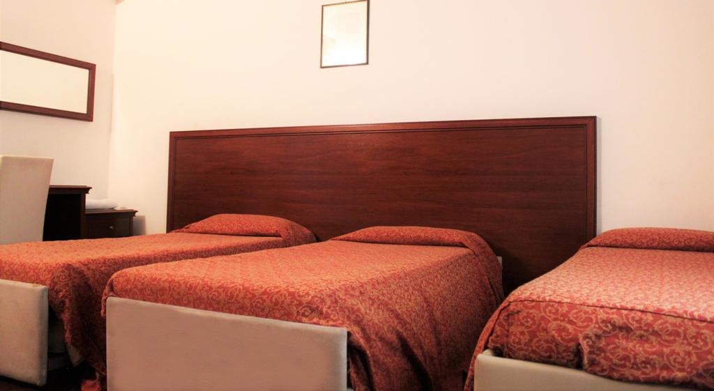 Rome Accommodation Bed & Breakfast