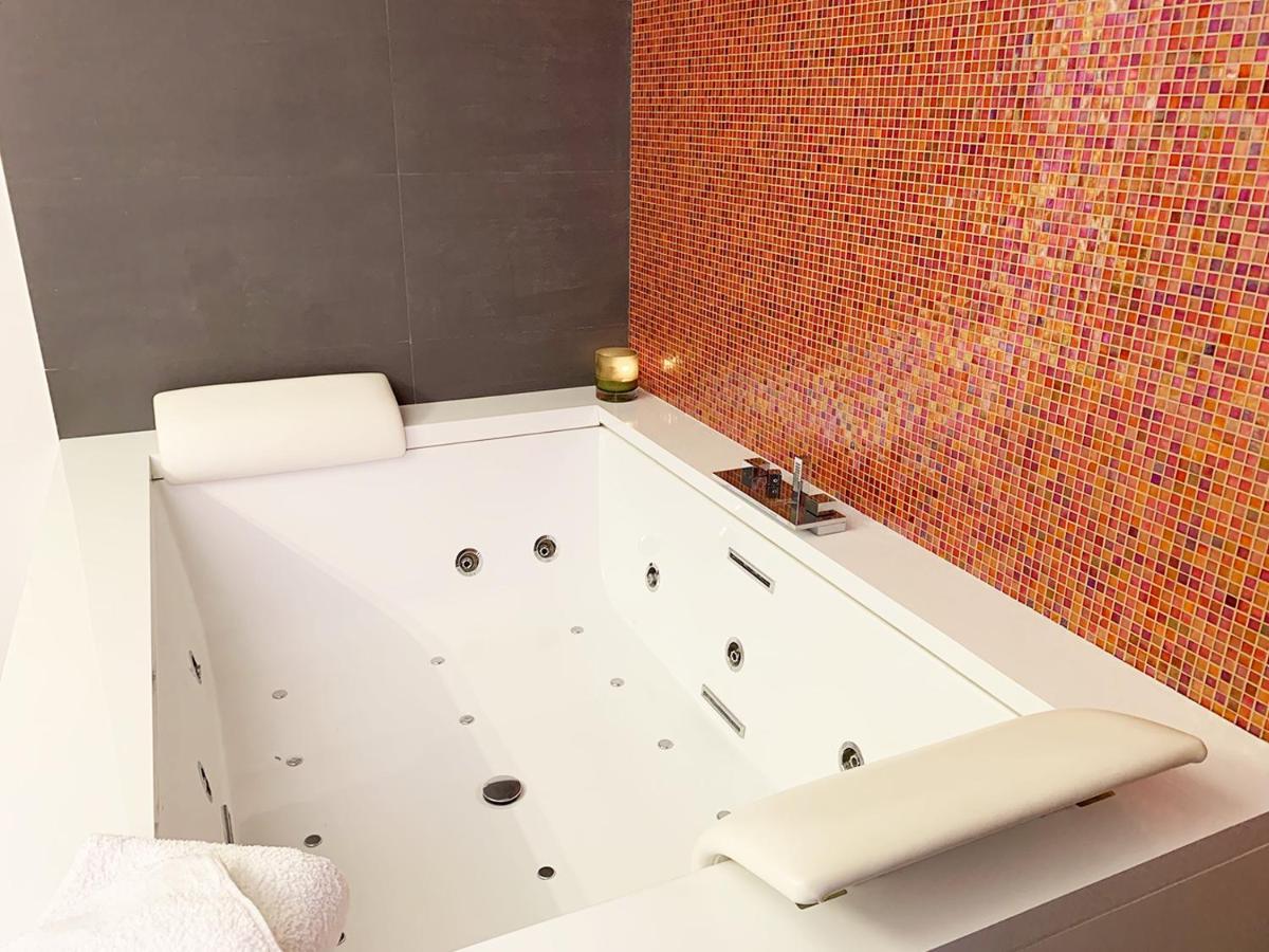 Arcasuite Tritone Luxury Appartamento Roma