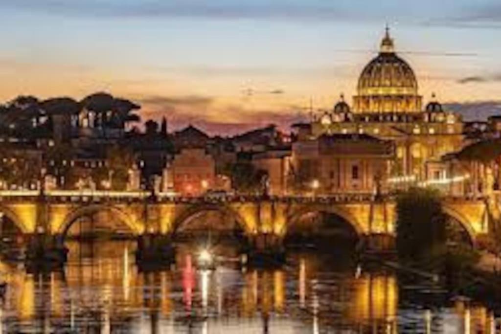 Elegante Attico Centro Rome