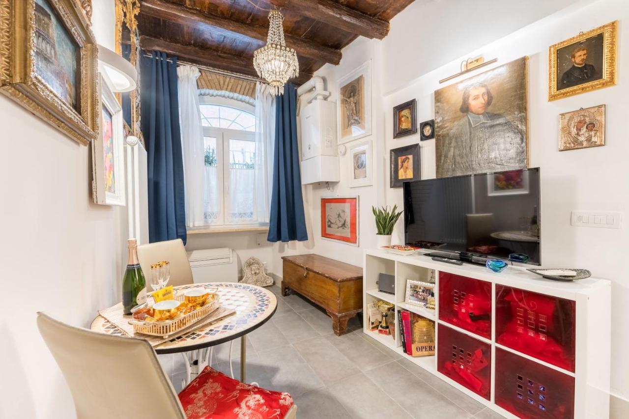 Apartment Intimo Ed Eclettico A Trastevere Rome