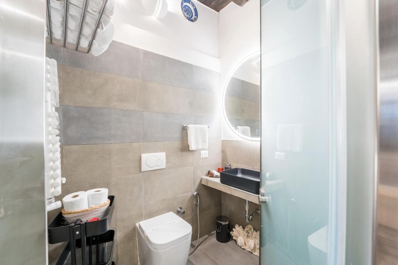 Apartment Intimo Ed Eclettico A Trastevere Rome