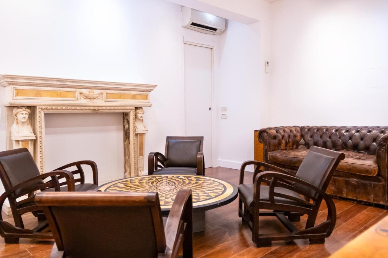 Charme & Chic San Giacomo Apartment *