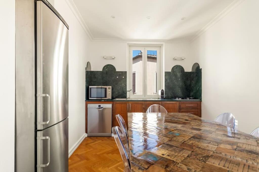Casa Colonna, A Burghesius Home Apartment