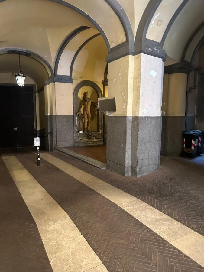 Welcome To Pantheon Appartement