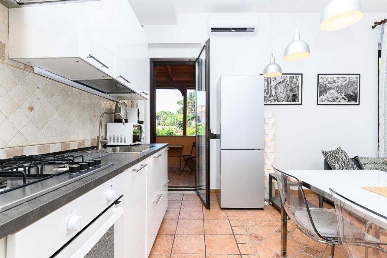 Cozy With Balcony By Ndp Rent Appartement