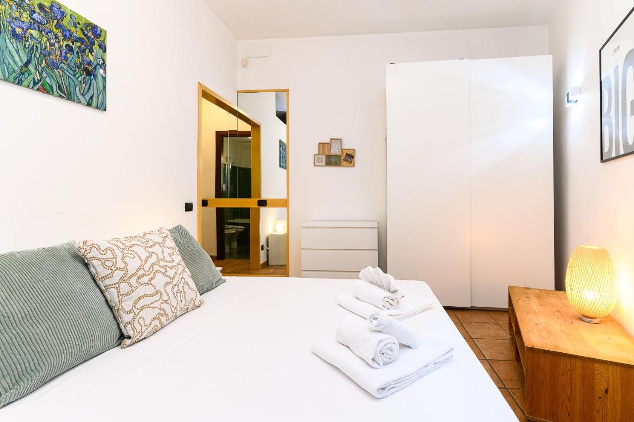 Cozy With Balcony By Ndp Rent * Rome