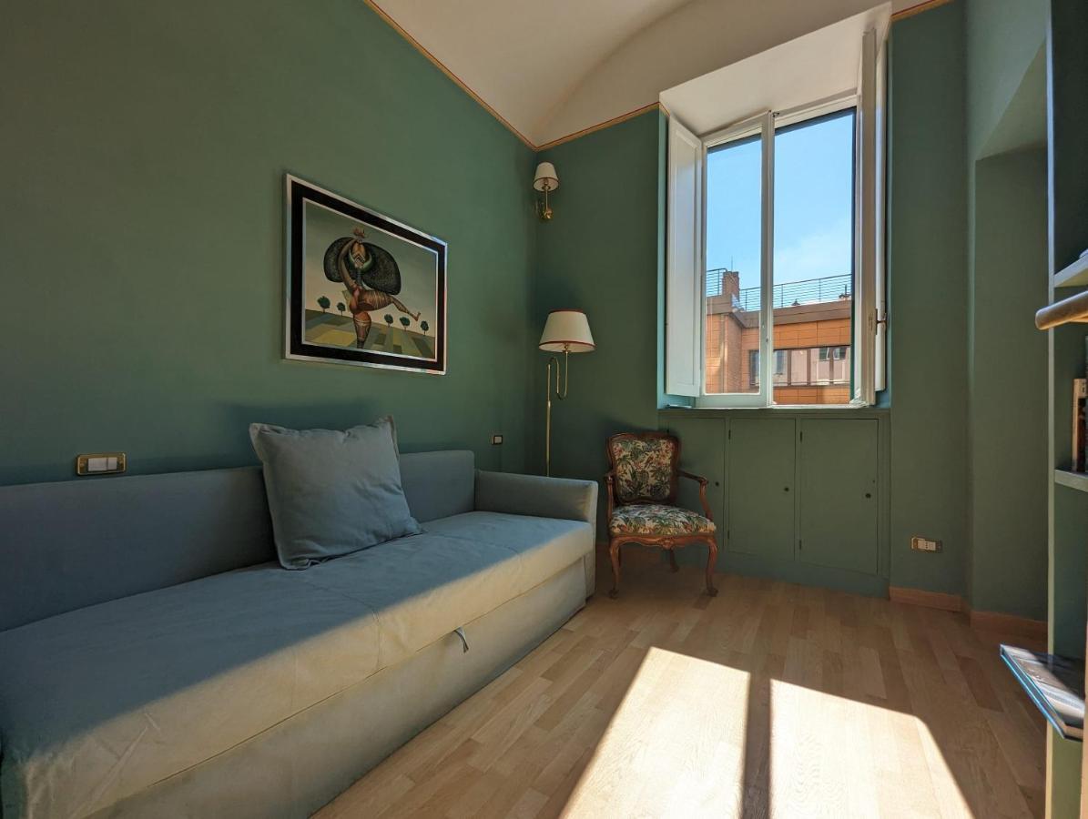 Apartment Spanish Steps Enchanting
