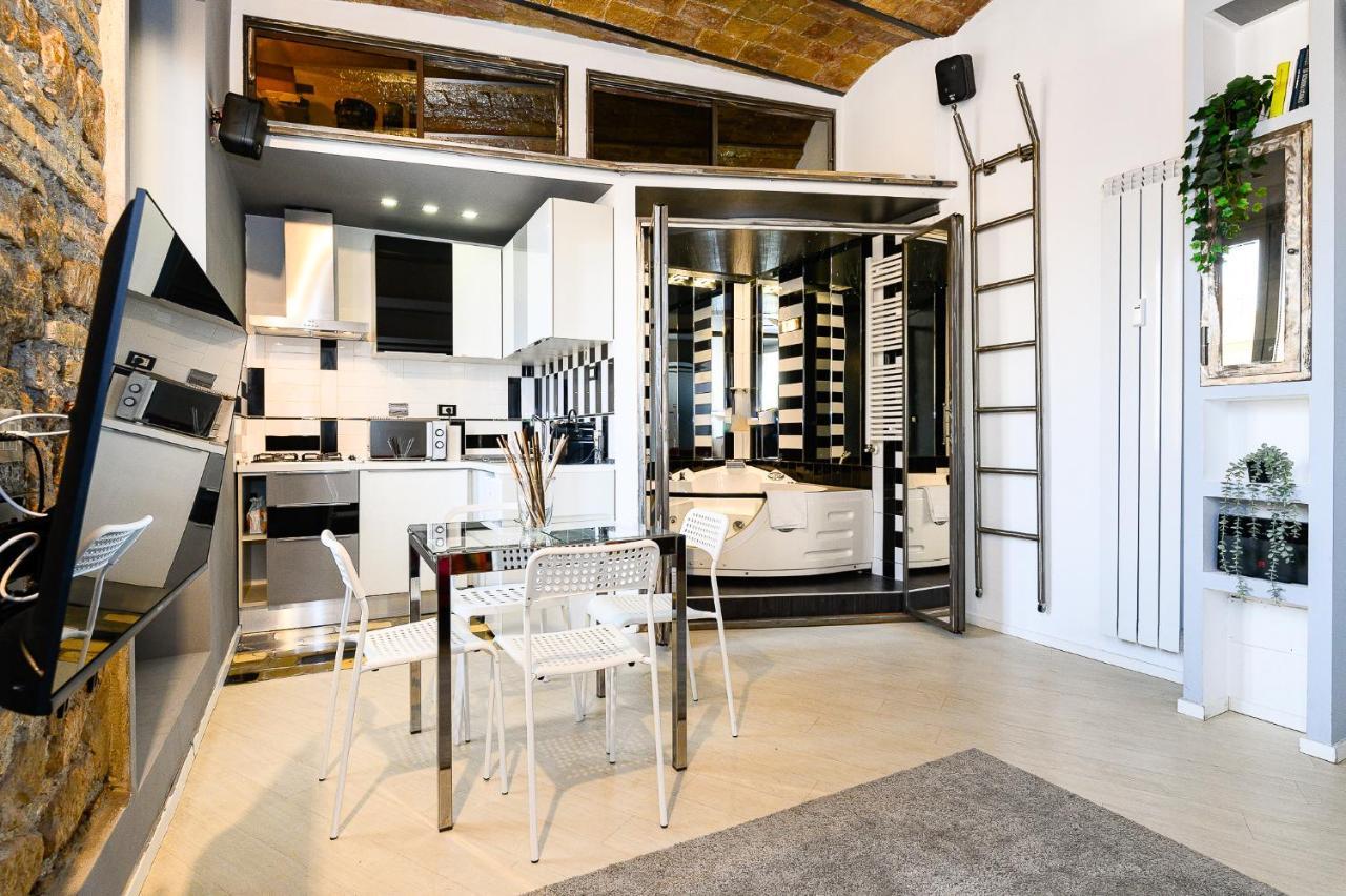 Stylish With Jacuzzi By Ndp Rent * Rome
