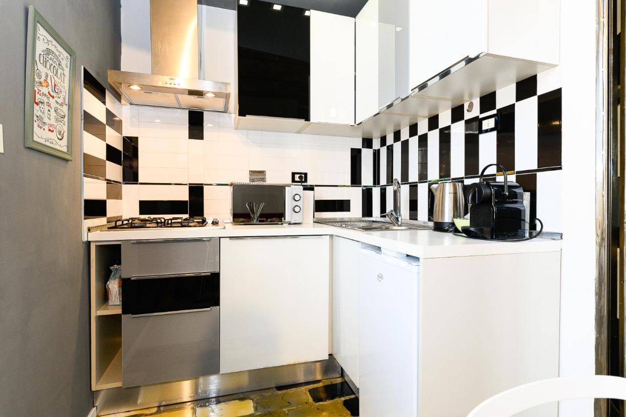 Apartment Stylish With Jacuzzi By Ndp Rent