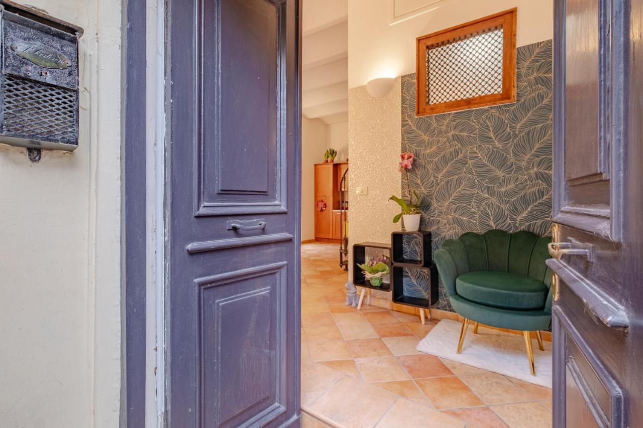 Apartment Vatican Garden Home