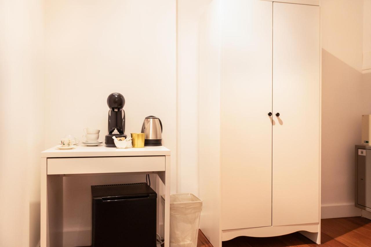 Charme & Chic San Giacomo Apartment Rome