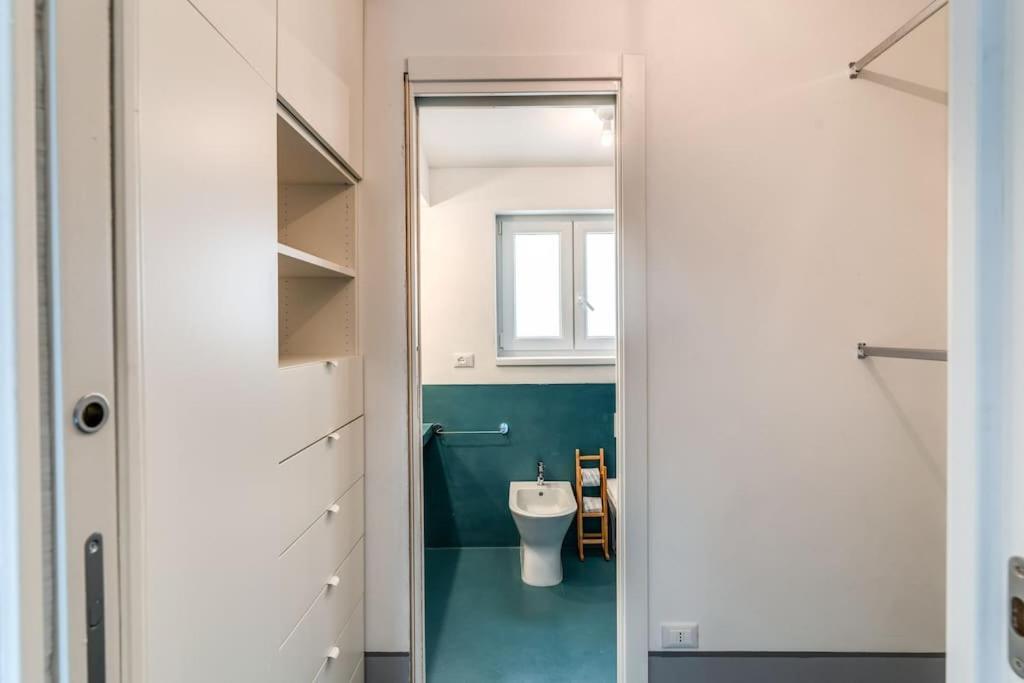 Trastevere 2 Bdr Orto Botanico With Private Patio Apartment Rome