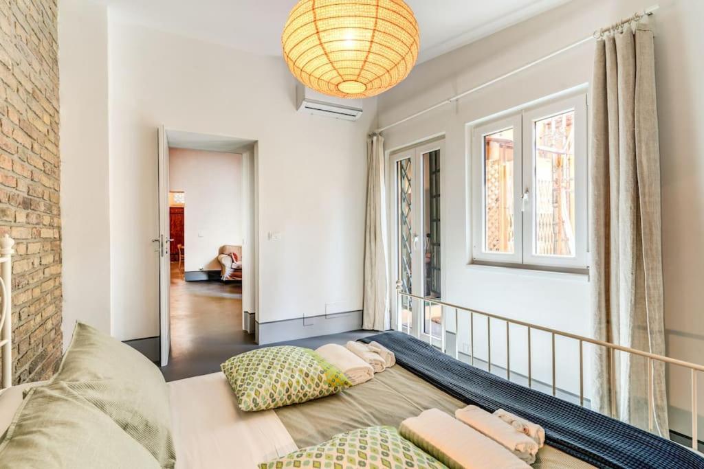 Trastevere 2 Bdr Orto Botanico With Private Patio Rome