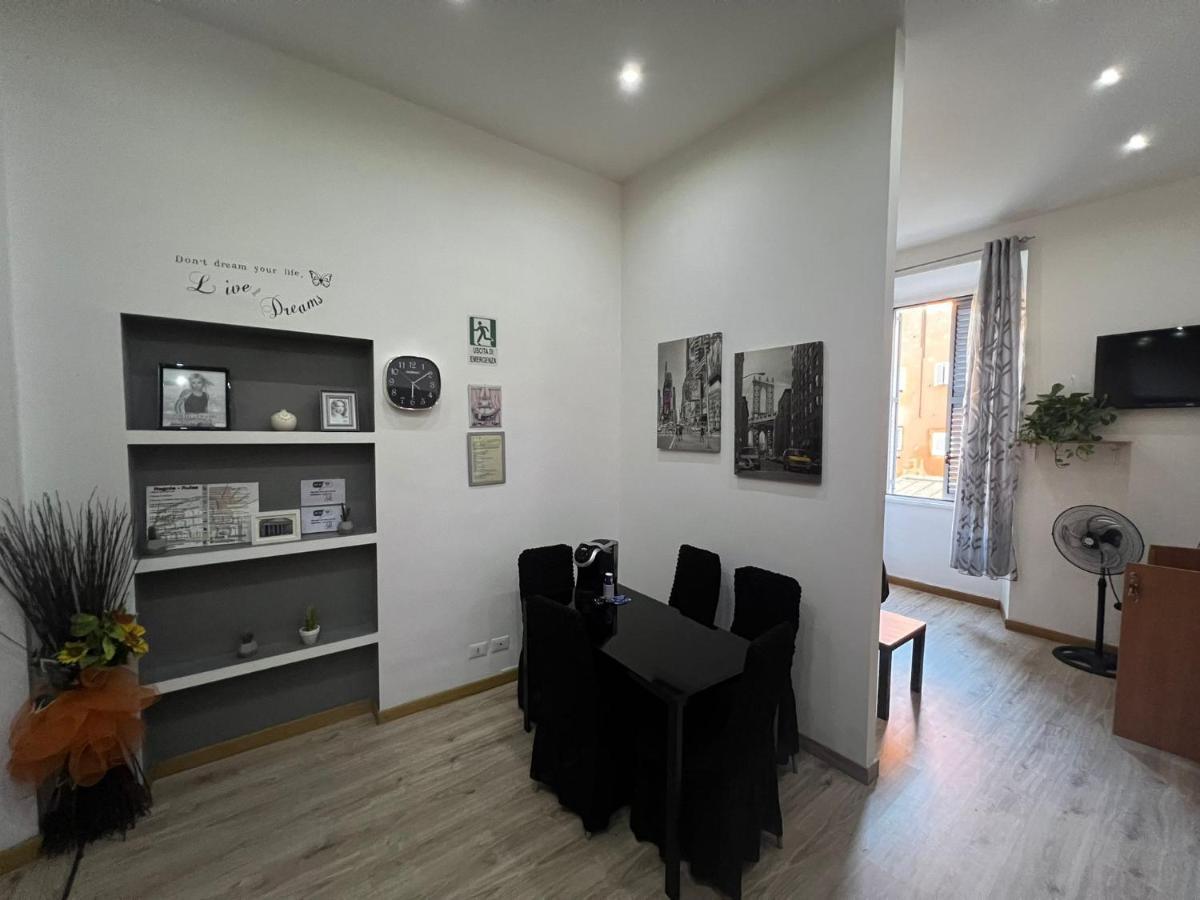 Apartment Frale In Rome