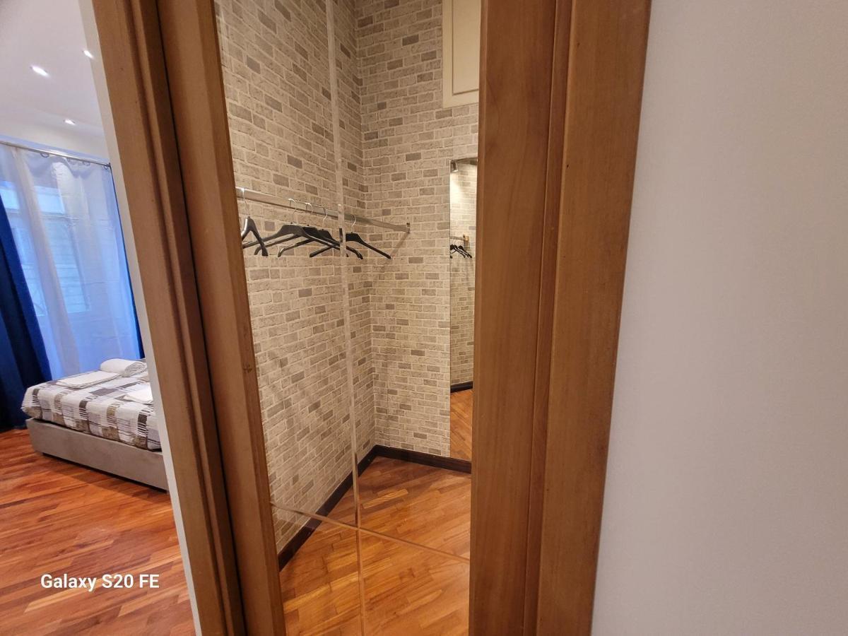 Vatican House 98 Apartment