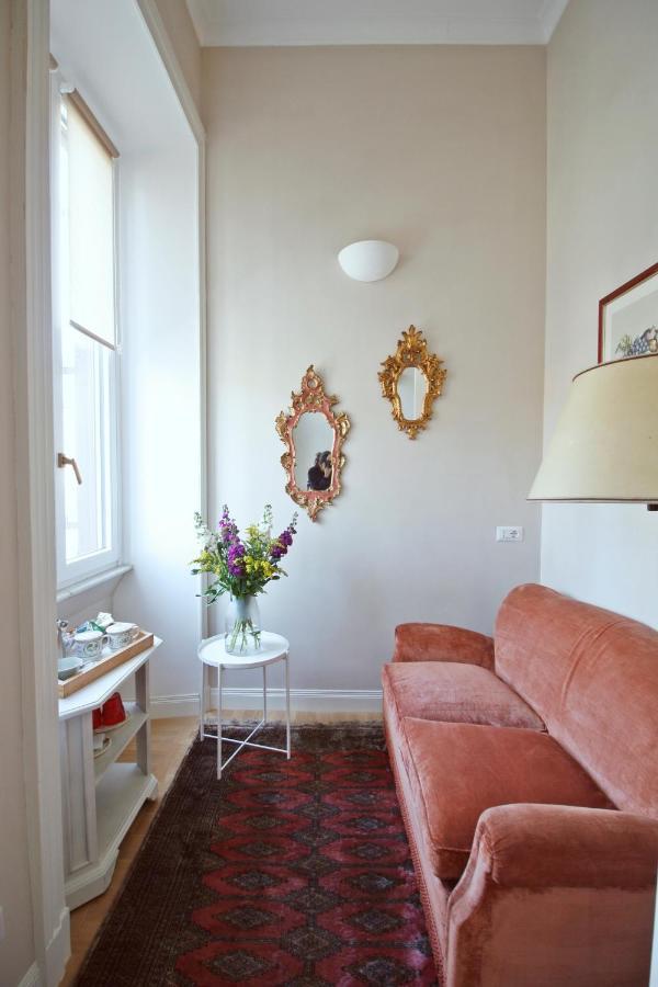 Beautiful In The Heart Of Trastevere Apartment Rome