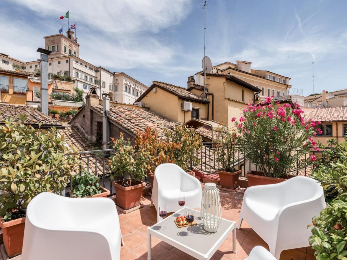 The Rent - Two-bedroom With Terrace Near Trevi Fountain Apartment *