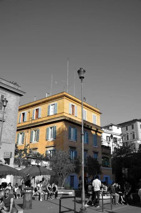 Vatican Joyful House * Rome