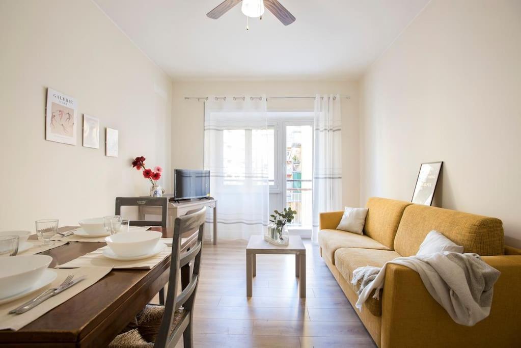 Apartment Moderno Tuscolana 2 Bdr And Living Metro A