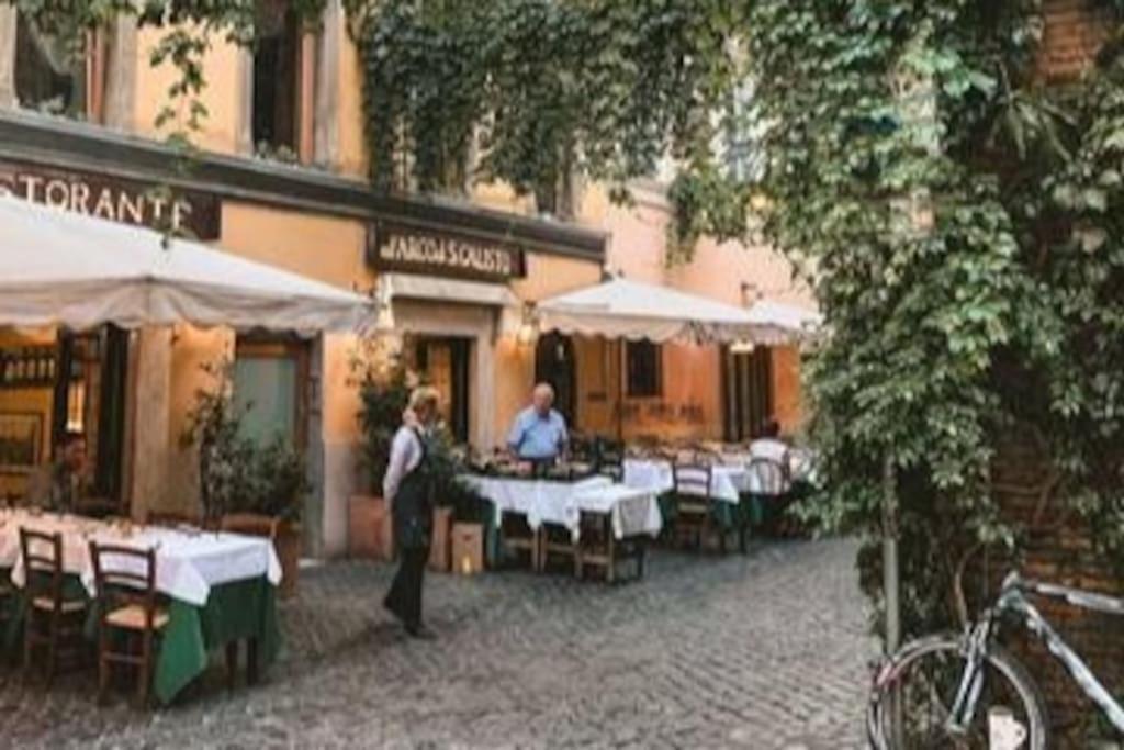 Appartement Peaceful In Piazza Venezia's Alleys *