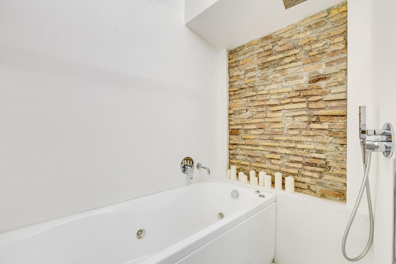Bdc - The Secret Garden In Trevi Apartamento *