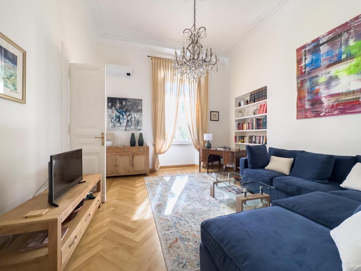 The River Appartement