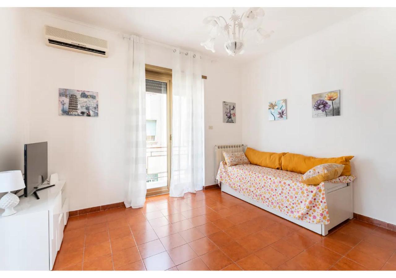 Tina's House - Bright And Near Metro C Roma