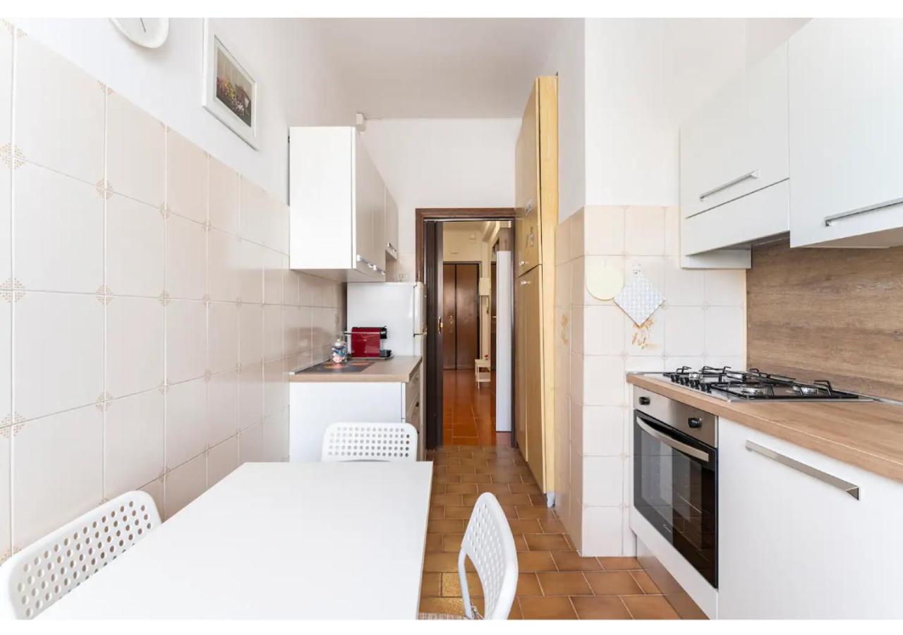 Tina's House - Bright And Near Metro C Rome
