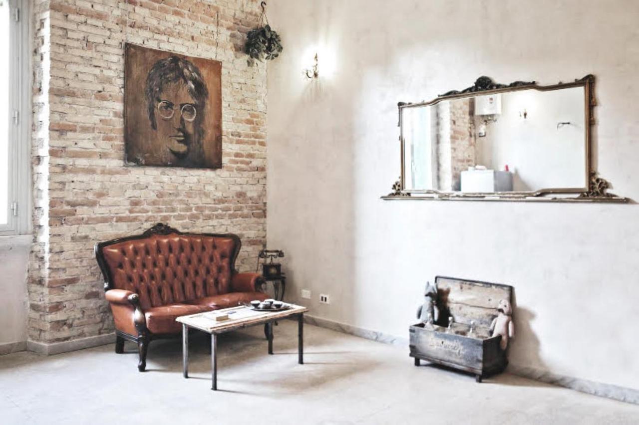 Vintage Guest house *