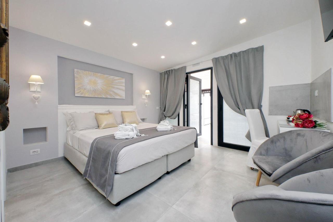 Roman Holiday Suites Affittacamere