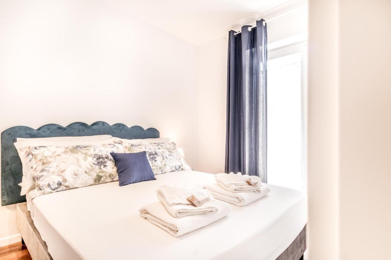 Bbhome Penthouse Bright And Elegant Metro Conca D'oro Apartamento