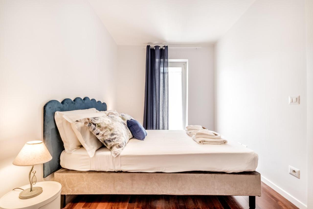 Bbhome Penthouse Bright And Elegant Metro Conca D'oro Apartamento