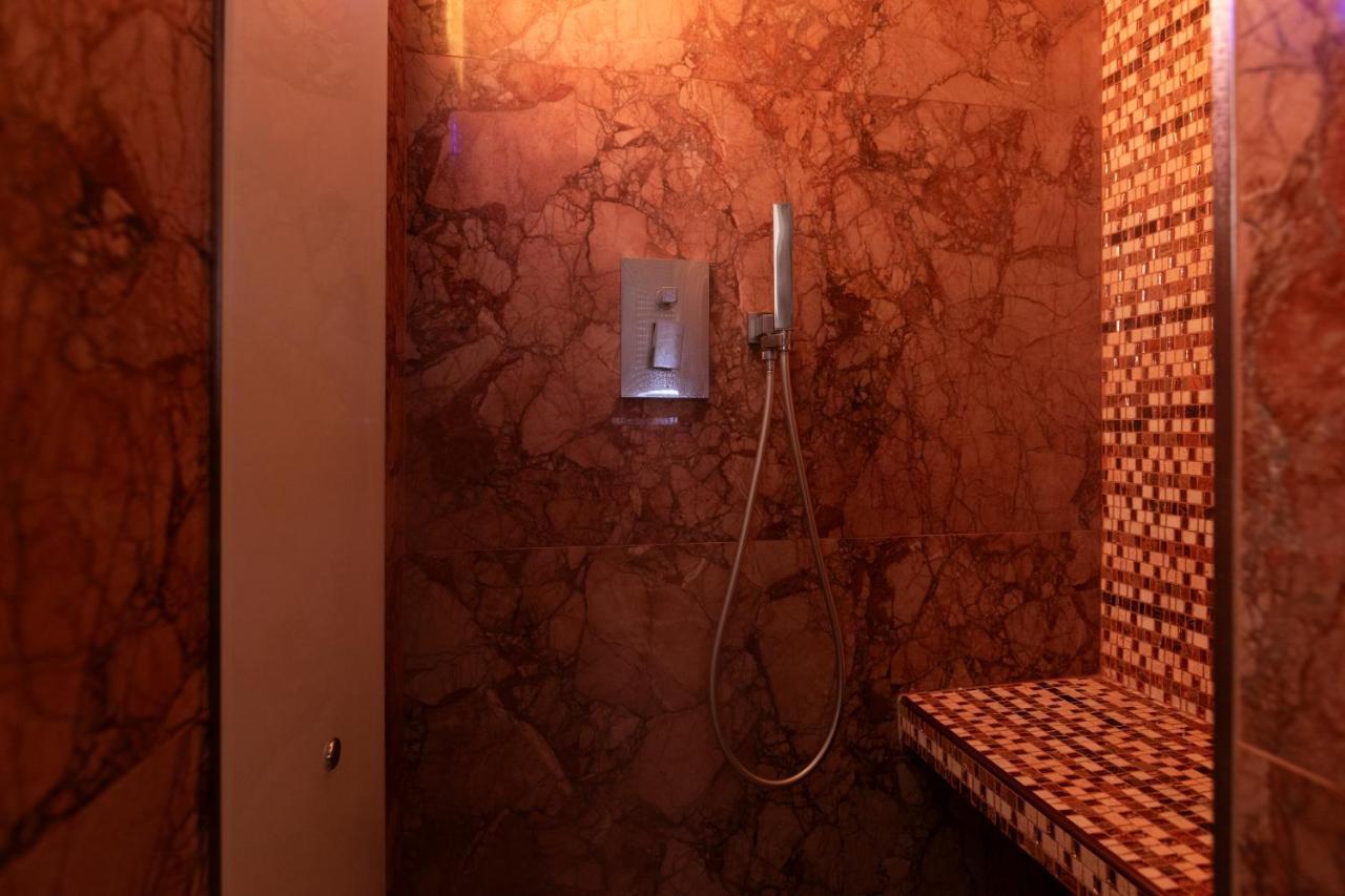 Romac Trinity With Steam Bath Appartement
