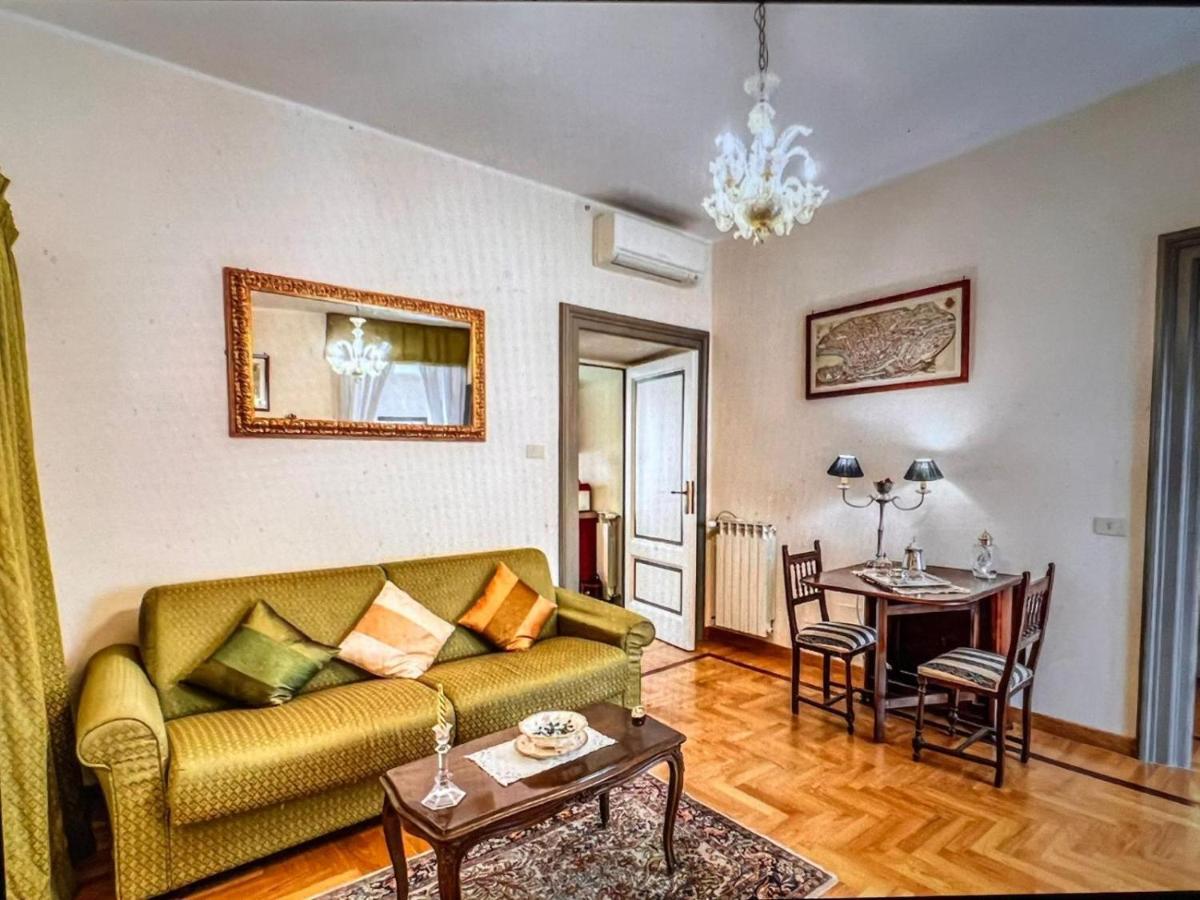 Apartment Adorable Flat By Barberini Trevi Fountain *