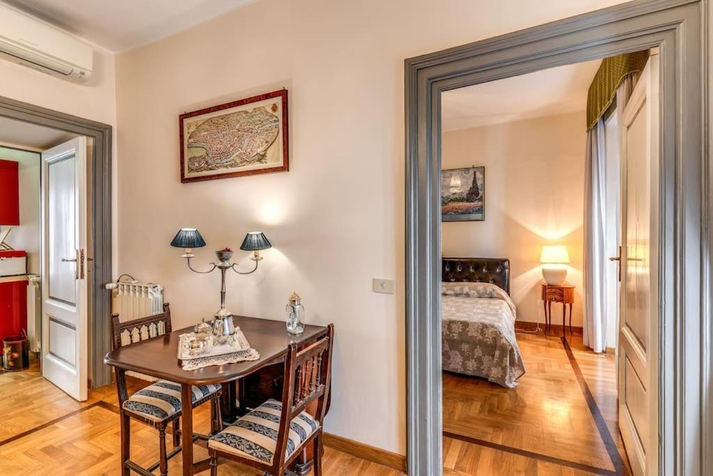 Adorable Flat By Barberini Trevi Fountain * Rome